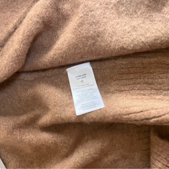Everlane Alpaca Wrap Sweater - Picture 7 of 7